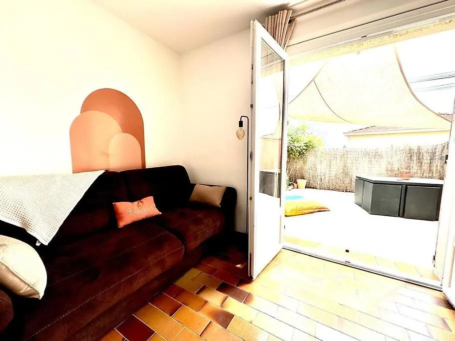 Apartment Casa Di Loubet- Apercu Mer-Parking- Plage A 10 Min A Pied - Capitalchic Services A Villeneuve Loubet Plage