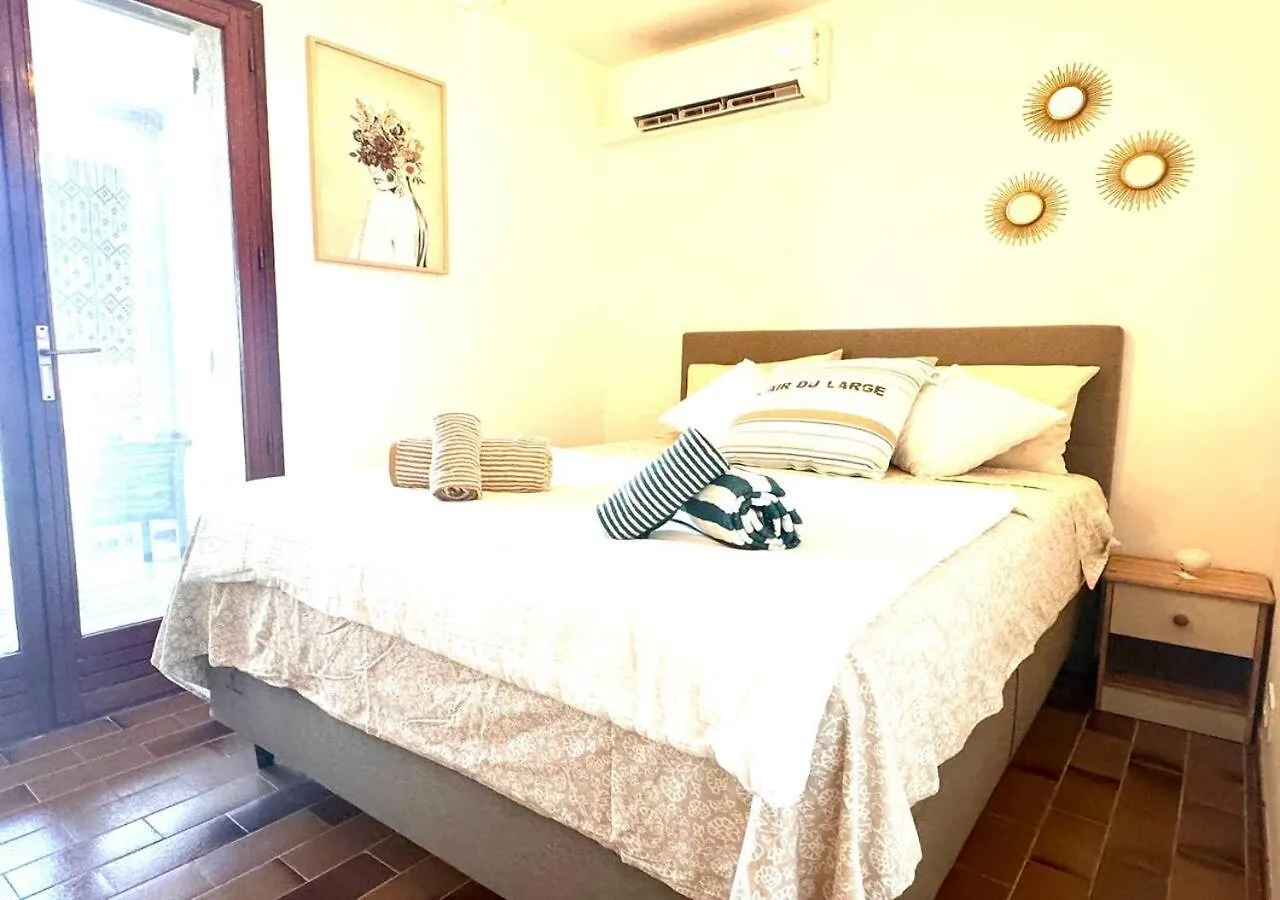 Casa Di Loubet- Apercu Mer-Parking- Plage A 10 Min A Pied - Capitalchic Services A Villeneuve Loubet Plage 0*, Villeneuve-Loubet Frankrike
